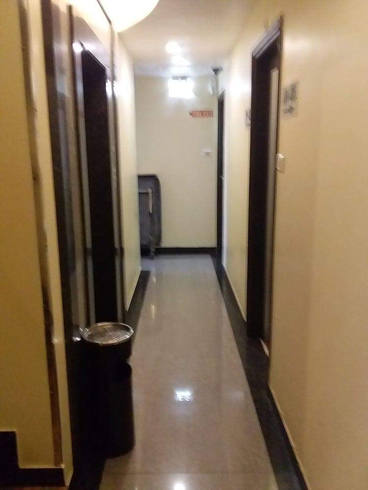 Fabhotel Shubhangan - Nr Bandra Bombay Exterior foto